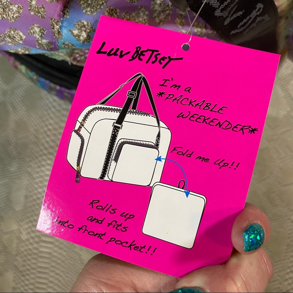 Betsey Johnson packable weekender bag - Picture 6 of 7
